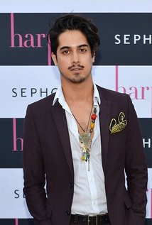 Avan Jogia Avan Jogia