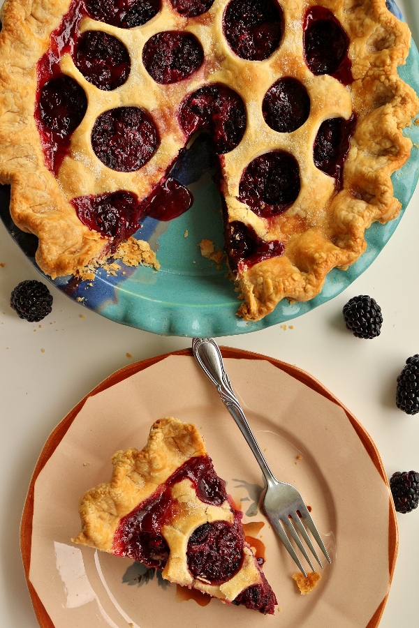 Mission Food Blackberry Pie