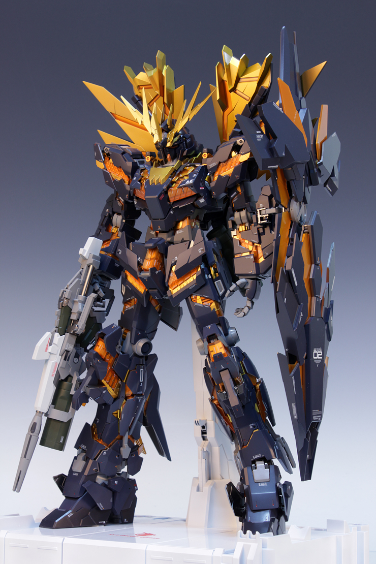 GUNDAM GUY PG 1/60 Gundam Unicorn 02 Banshee Customized Build