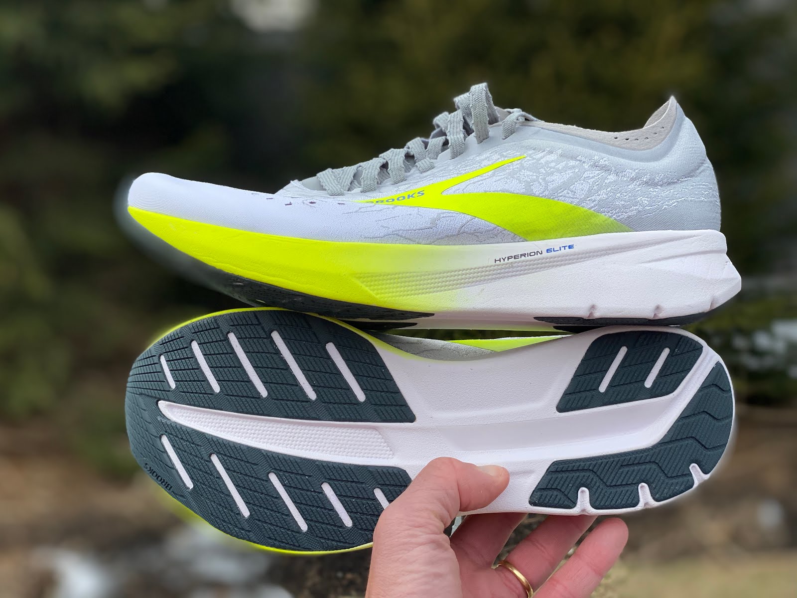 Road Trail Run: Brooks Hyperion Tempo Review: a Very Light, Super ...