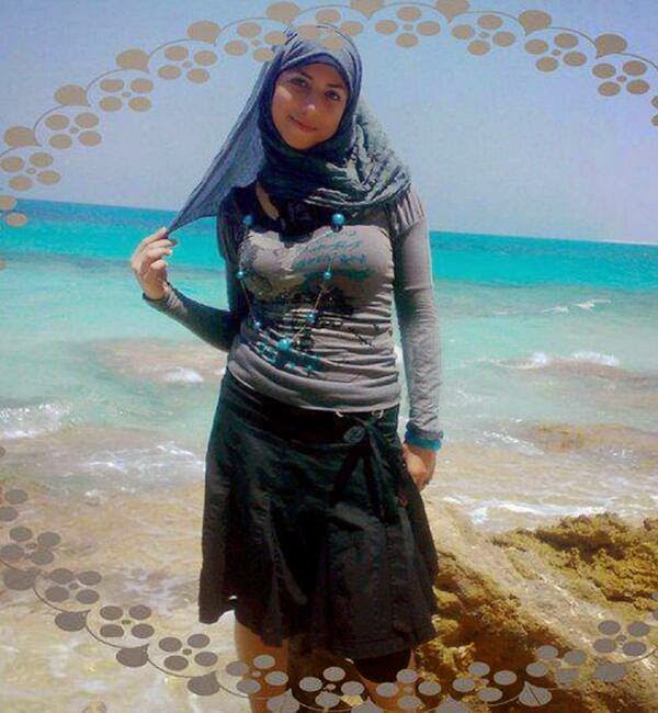 Foto Cewek Jilboob di Pantai Foto Cewek Jilboob di Pantai