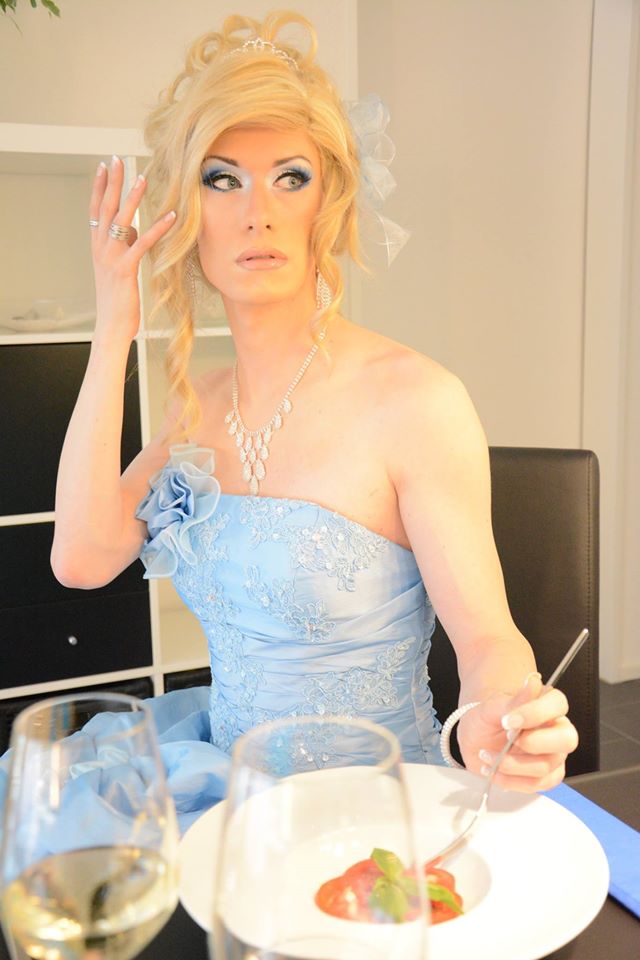 WORLD OF CROSSDRESSING Pretty Tg Women Crossdress Gallery 32