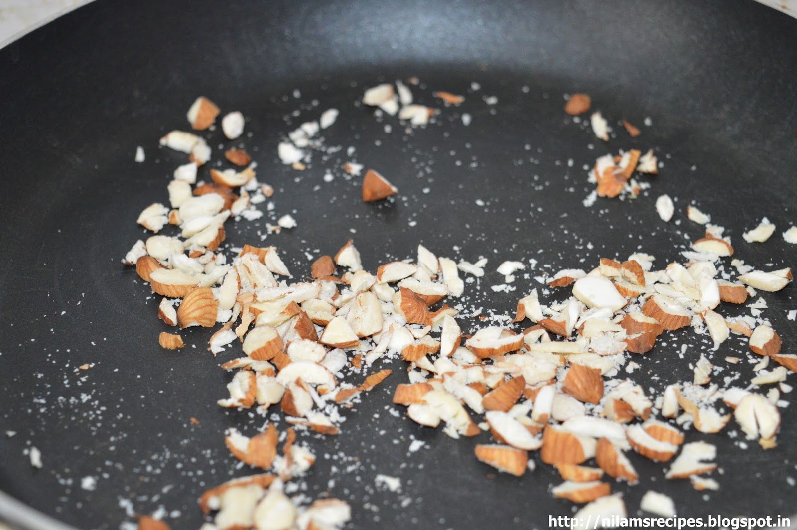 Dry Fruit Modak Recipe in Marathi ड्राय फ्रूट मोदक Nilam's Recipes