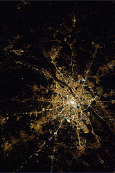 Warszawa nocą (z satelity)