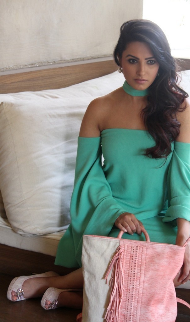 Hindi TV Anita Latest Images In Green Dress