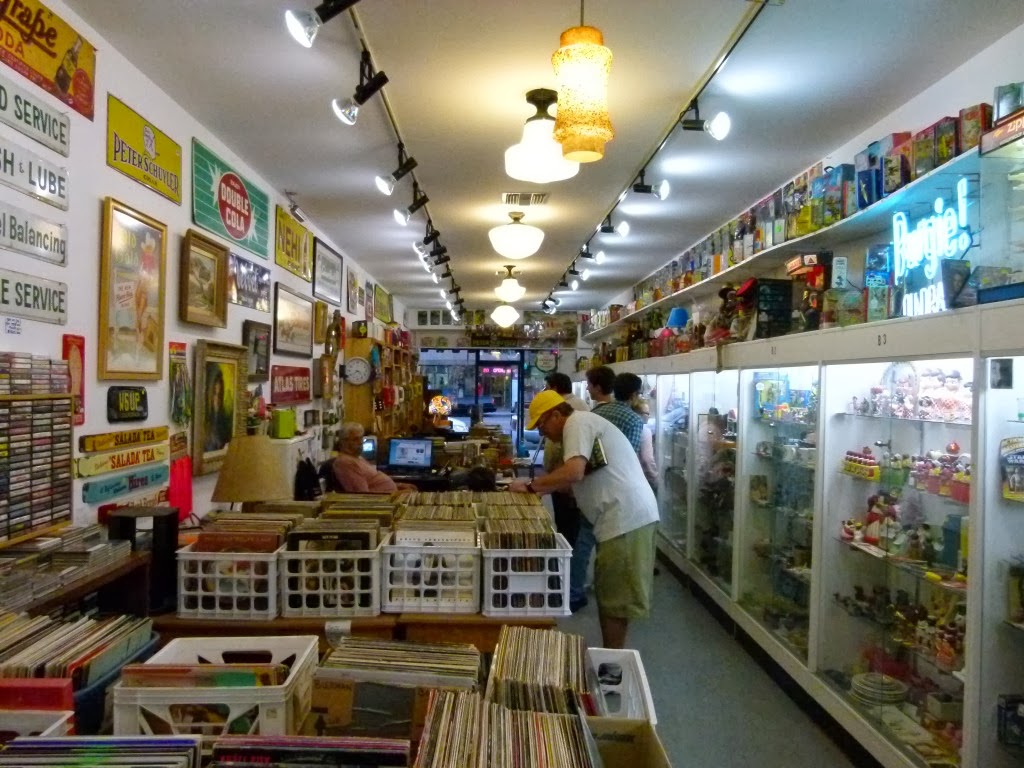 Things To Do In Los Angeles Burbank Shopping Trip