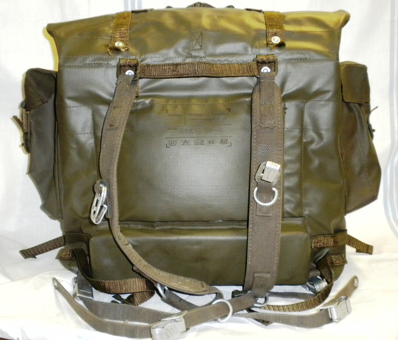 bingbabel SwissArmy M90 Backpack / Rucksack Schweizer Armee
