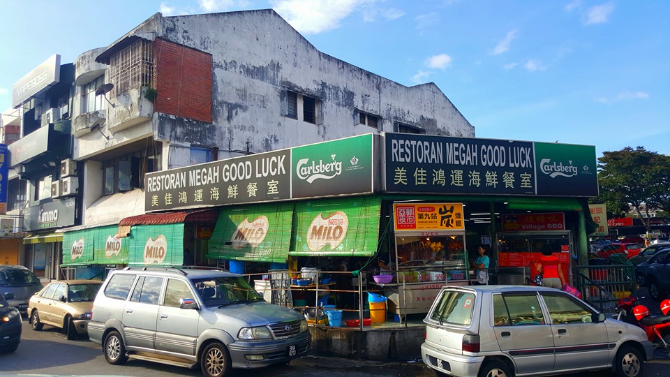 Taman Megah Coffee Shop Fiona Edmunds taman-megah-coffee-shop-fiona-edmunds