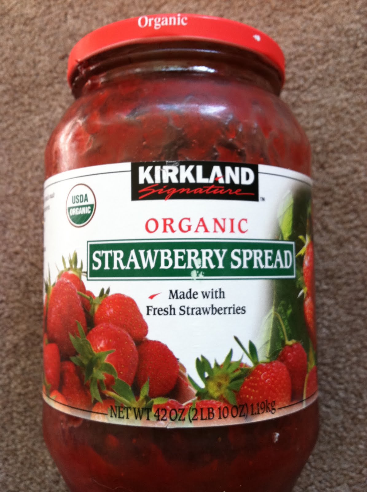 store-brand-or-name-brand-organic-strawberry-jam-store-brand-or