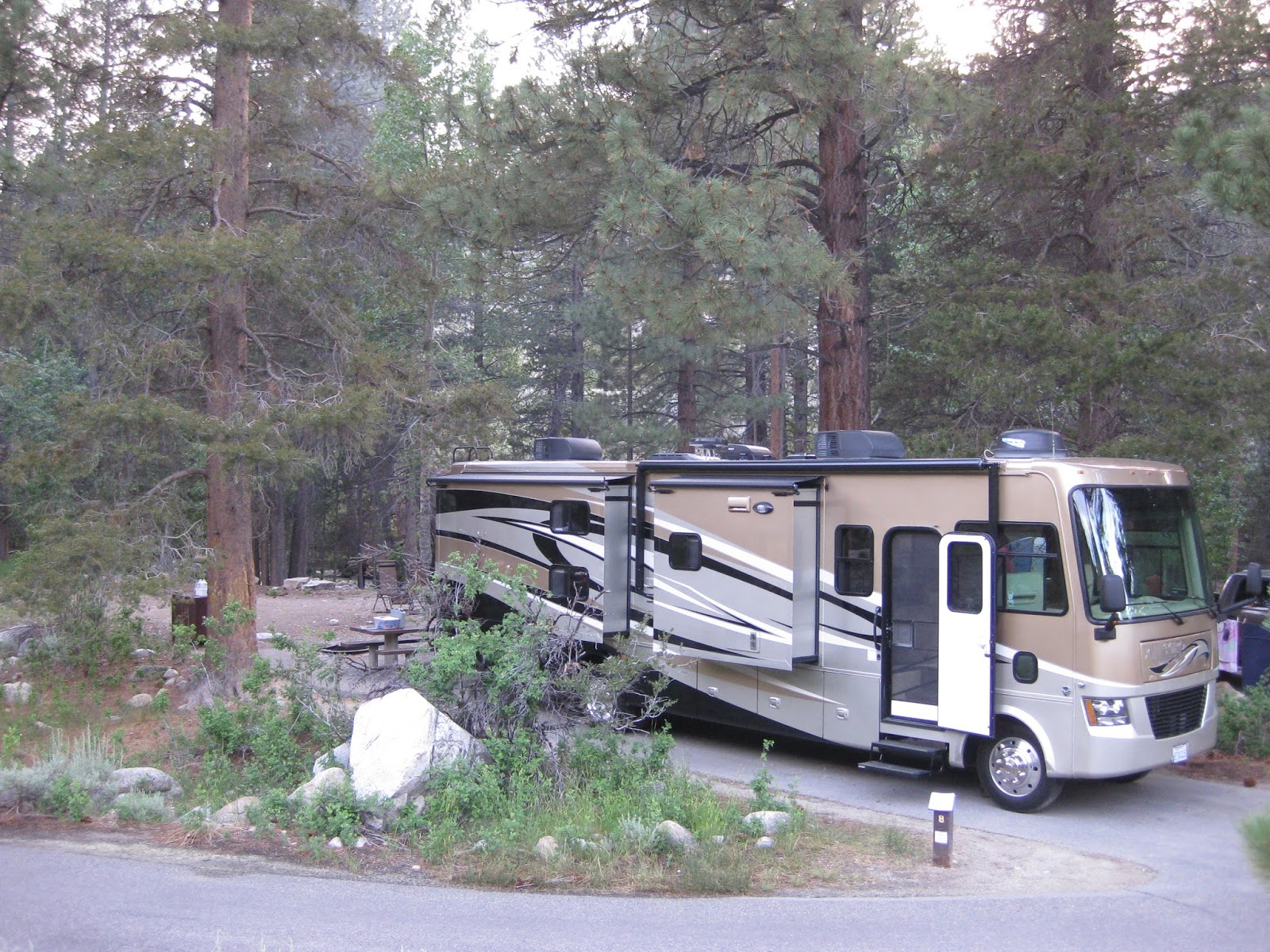 Lower Twin Lakes Campground, Bridgeport, California