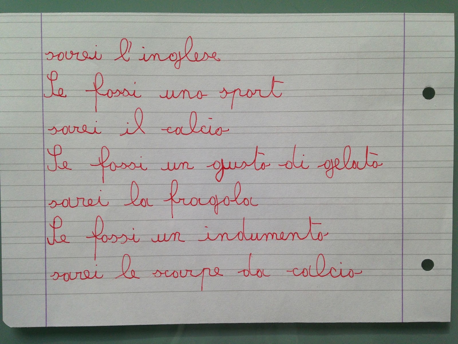 APEdario: "Io potrei essere tutto", ovvero Poesia per parlare di sé
