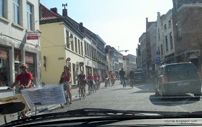 Велосипедистки в Брюгге