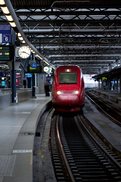 thalys fast train travel belgium france netherlands germany