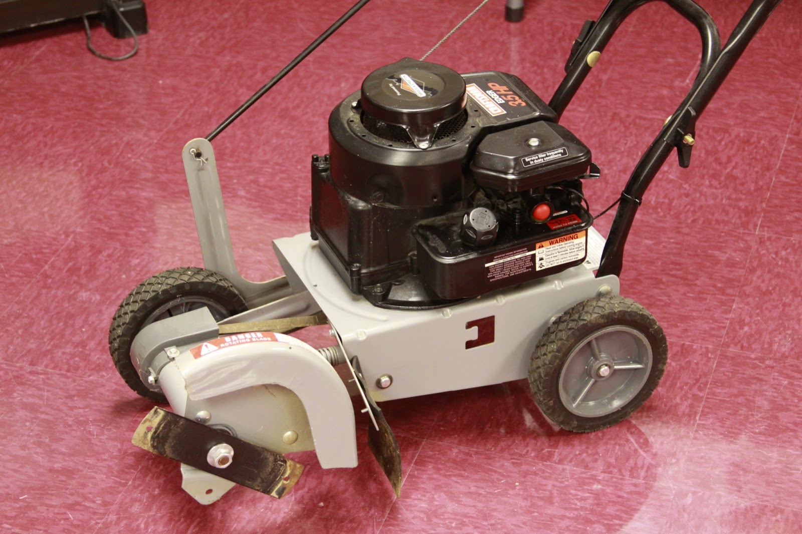 Plum Creek Christian Garage Sale & Auction: Craftsman Lawn Edger