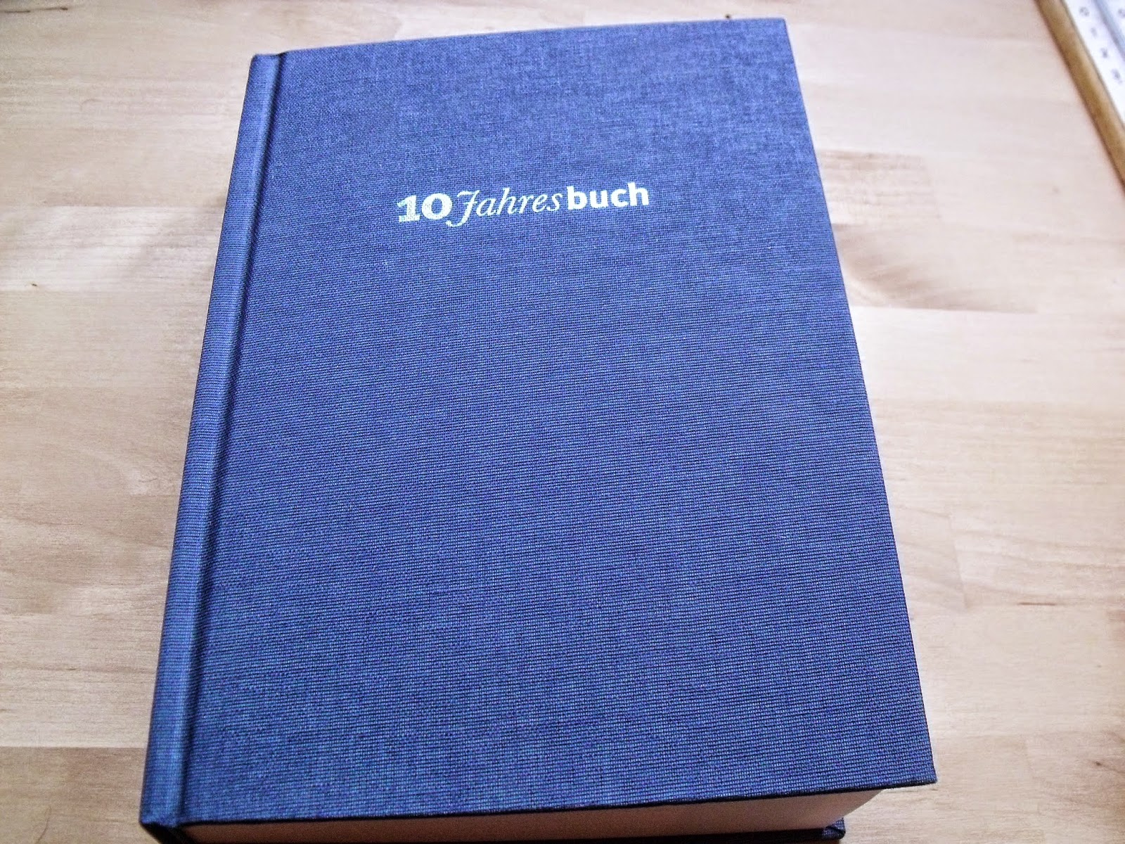 10-Jahres-Buch (c) by Joachim Wenk 10-Jahres-Buch (c) by Joachim Wenk