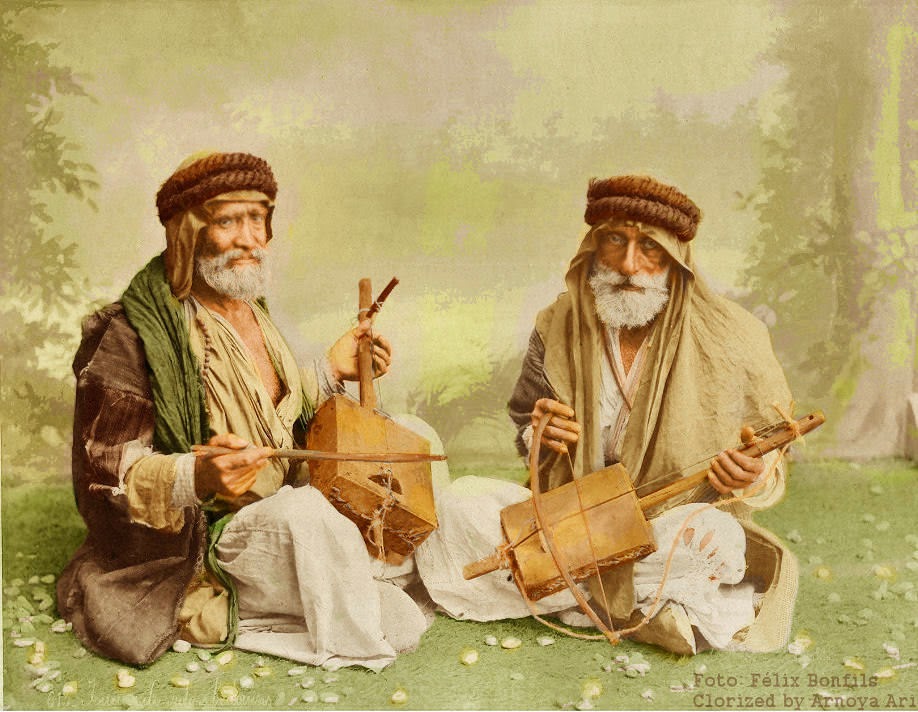 Bedouin violin players / Félix Bonfils,  color, colorization, colorized