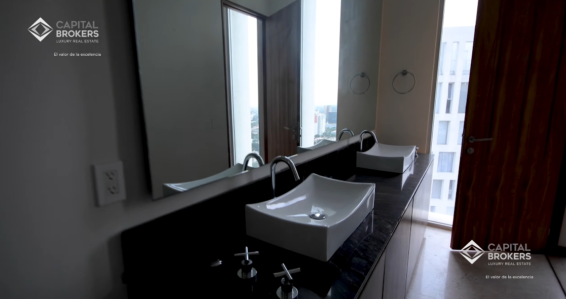 Tour Penthouse In Central Park, Guadalajara vs. 22 Interior Design Photos