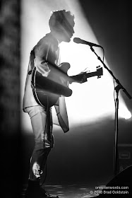 The Tallest Man on Earth at The Queen Elizabeth Theatre on November 15, 2018 Photo by Brad Goldstein for One In Ten Words oneintenwords.com toronto indie alternative live music blog concert photography pictures photos