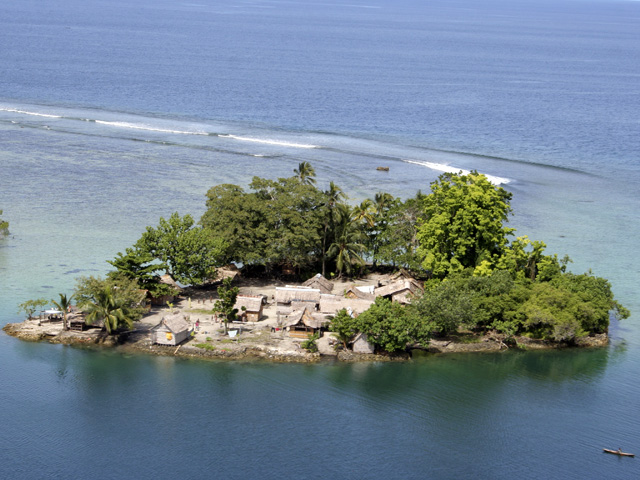 F5IRO Freddy Les îles Salomon H44 l’impossible passerelle entre la