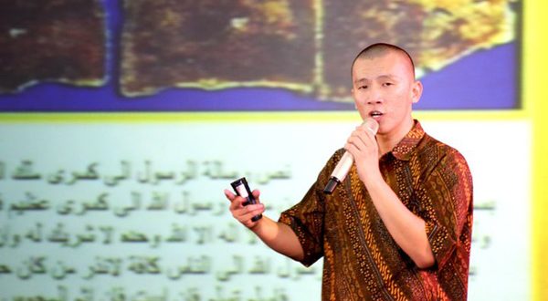 Ceramah Ustadz Felix Siauw di Malang Dibubarkan Paksa