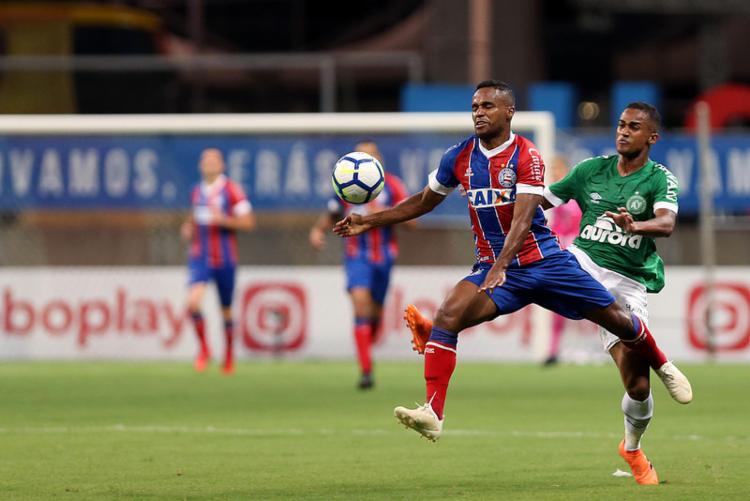 Bahia vence, afunda a Chape e se afasta da zona da degola