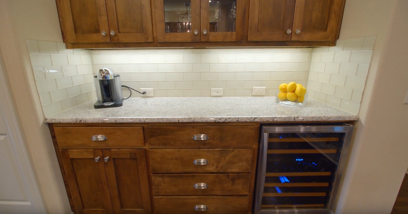 13 Photos vs. 1328 Horse Creek Dr, Frisco, TX Home Interior Design Tour