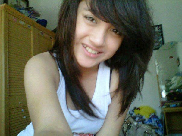 Kumpulan Foto HOT Nabila JKT48 Terbaru Hello Ridwan