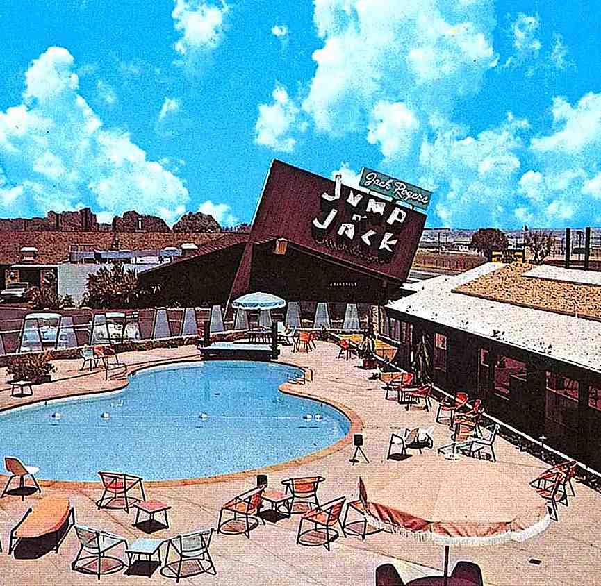 1950s motel a color photograph of a 1950s motel, "Jack Rogers' Jump 'n Jack"