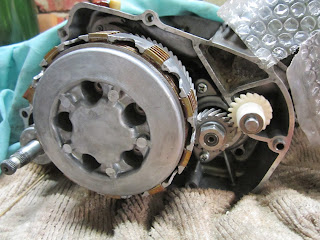 Clutch assembly with clutch plates - compare this with the photo in the original Yamaha Manual