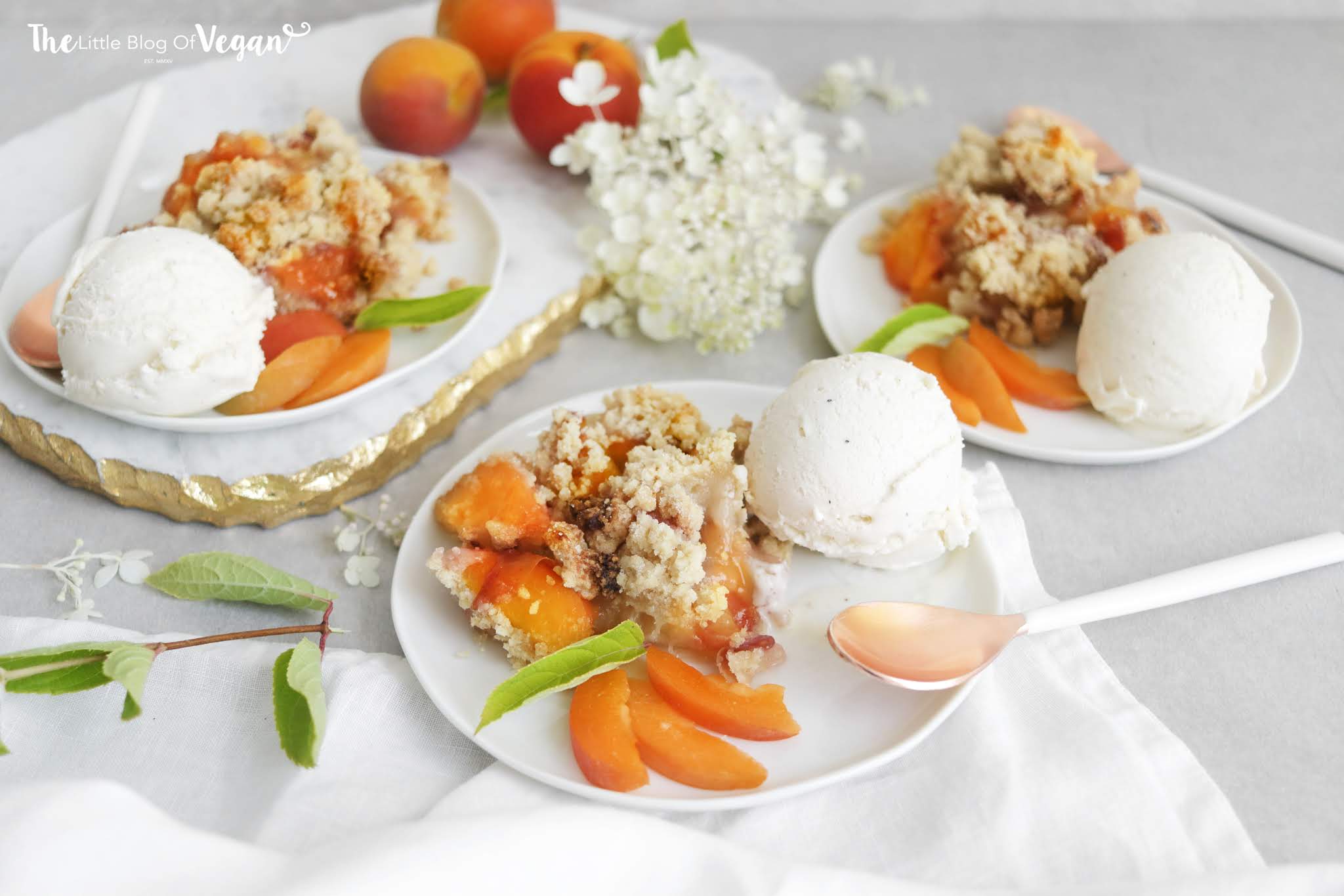 Peaches and Cream Crumble recipe