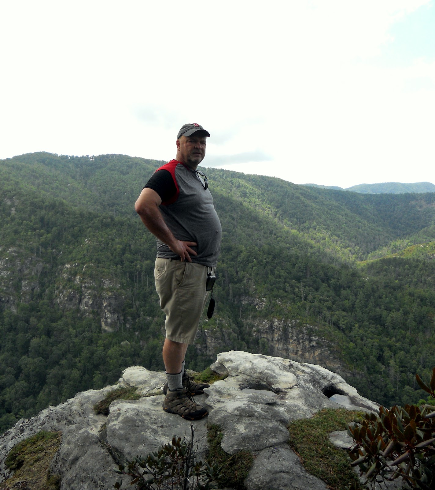 Hiking with a Fat Bald White Guy: Linville Gorge - Devils Cliff