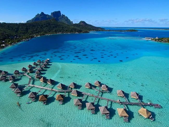 honeymoon-mewah-di-bora-bora-island