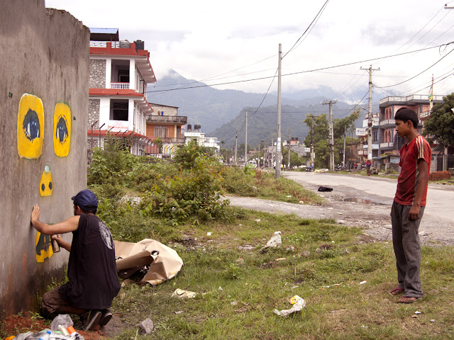 street art by stinkfish in nepal 12