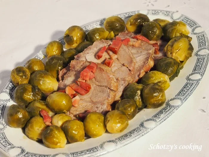 Schotzy's Cooking: Rôti de porc aux choux de bruxelles
