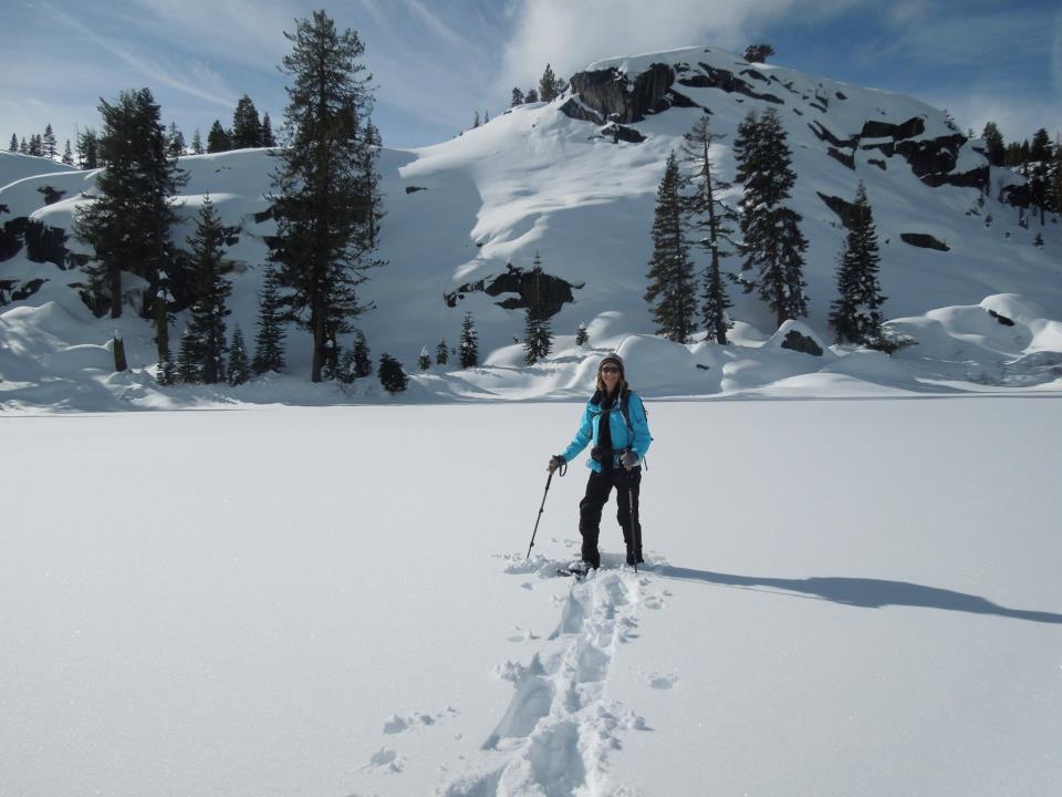 Peachy Hiker Donner PCT TH to Flora Lake Snowshoeing in 2012 with