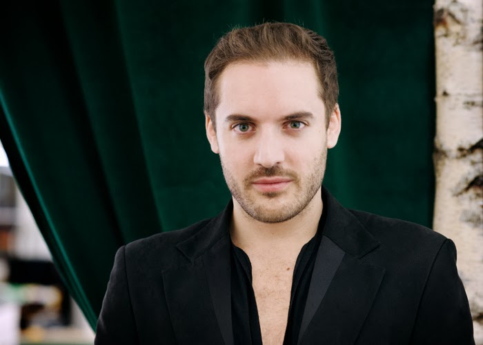 брэд питт бенджамин баттон. бенджамин это. брэд питт бенджамин. брэд питт загадочная история бенджамина баттона. бенджамин масколо 2023.