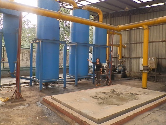 Water and gas separator