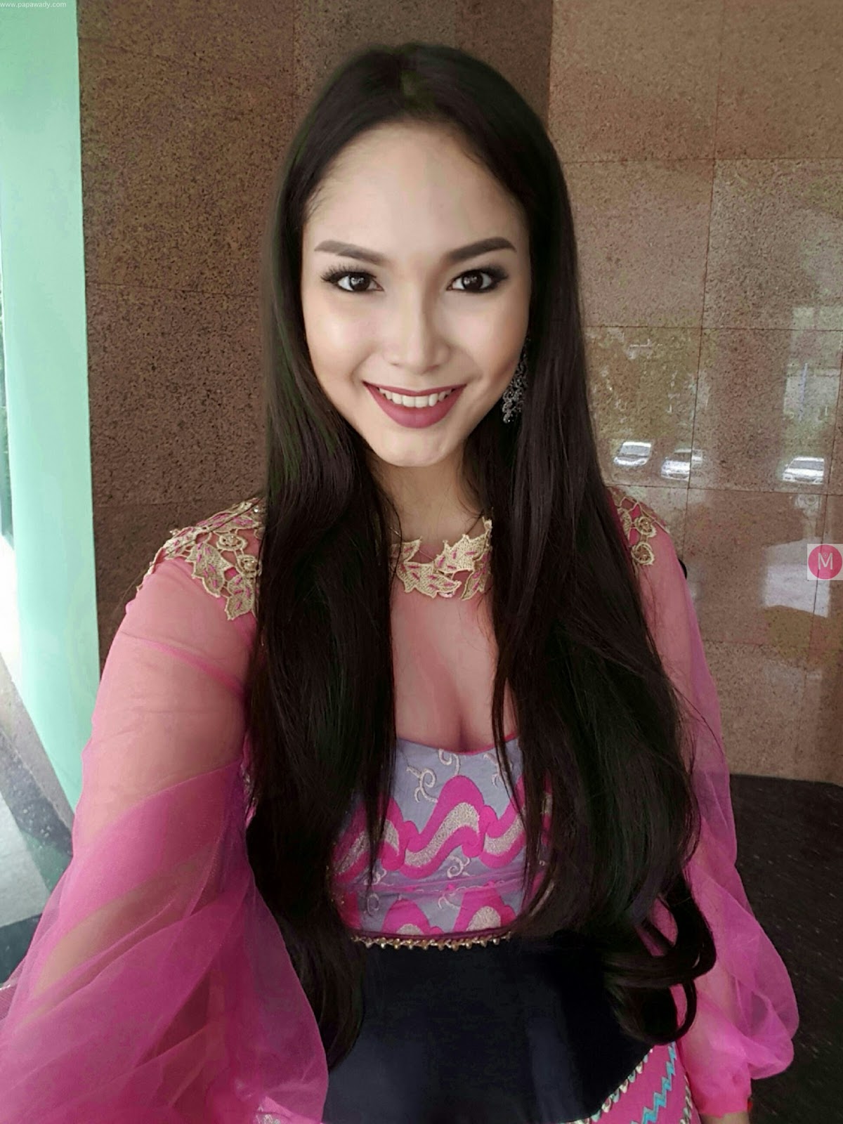 Emerald Nyein Myanmar Fashion Outfit Snaps Collection 1