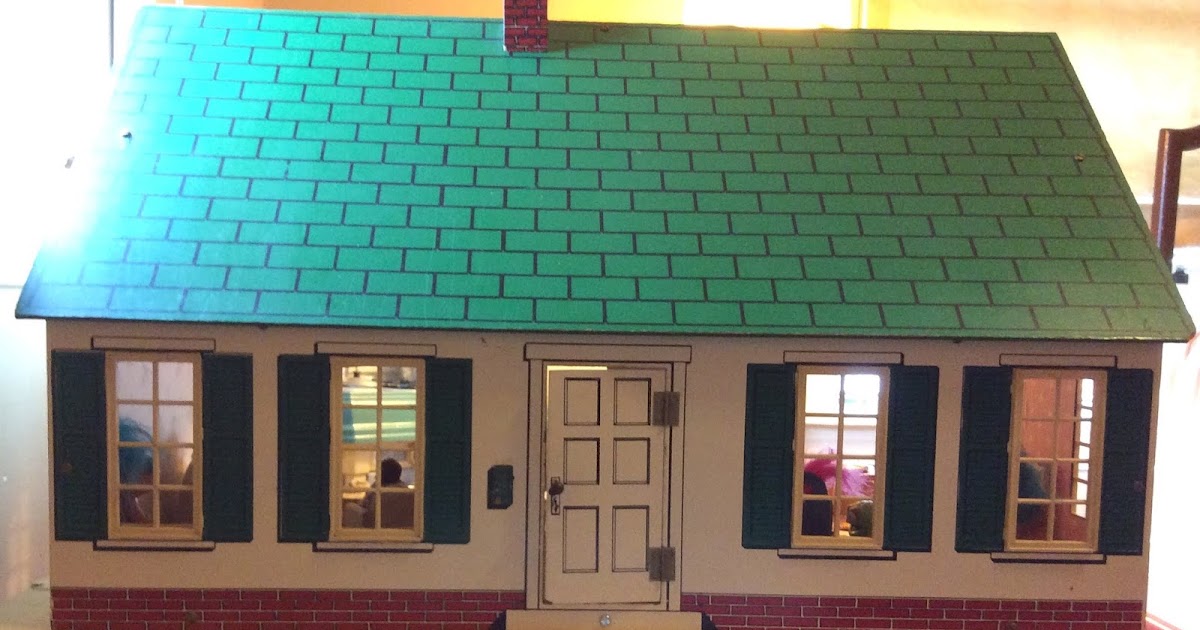 My Vintage Dollhouses Can you identify the maker of this dollhouse?