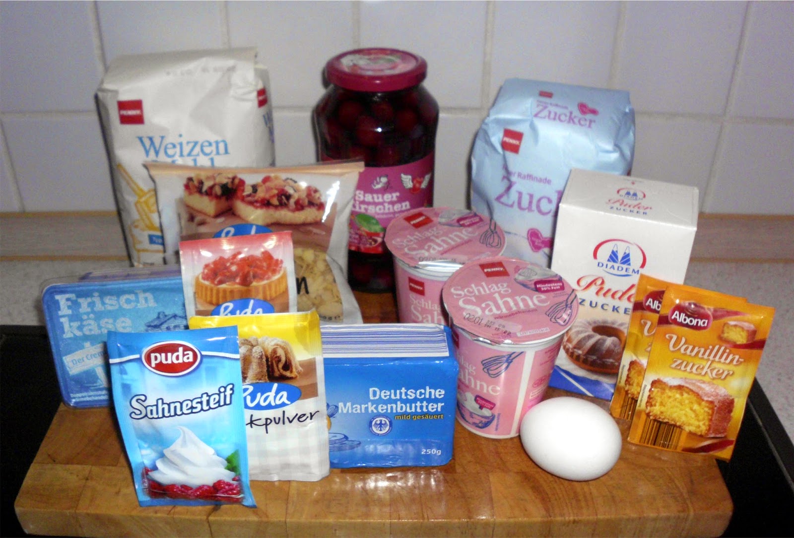 MARMORIERTE KIRSCHTORTE – Giorvy