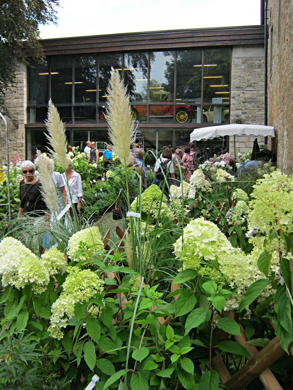 Neues Vom Lindenhof Furstliche Gartentage In Langenburg 2011