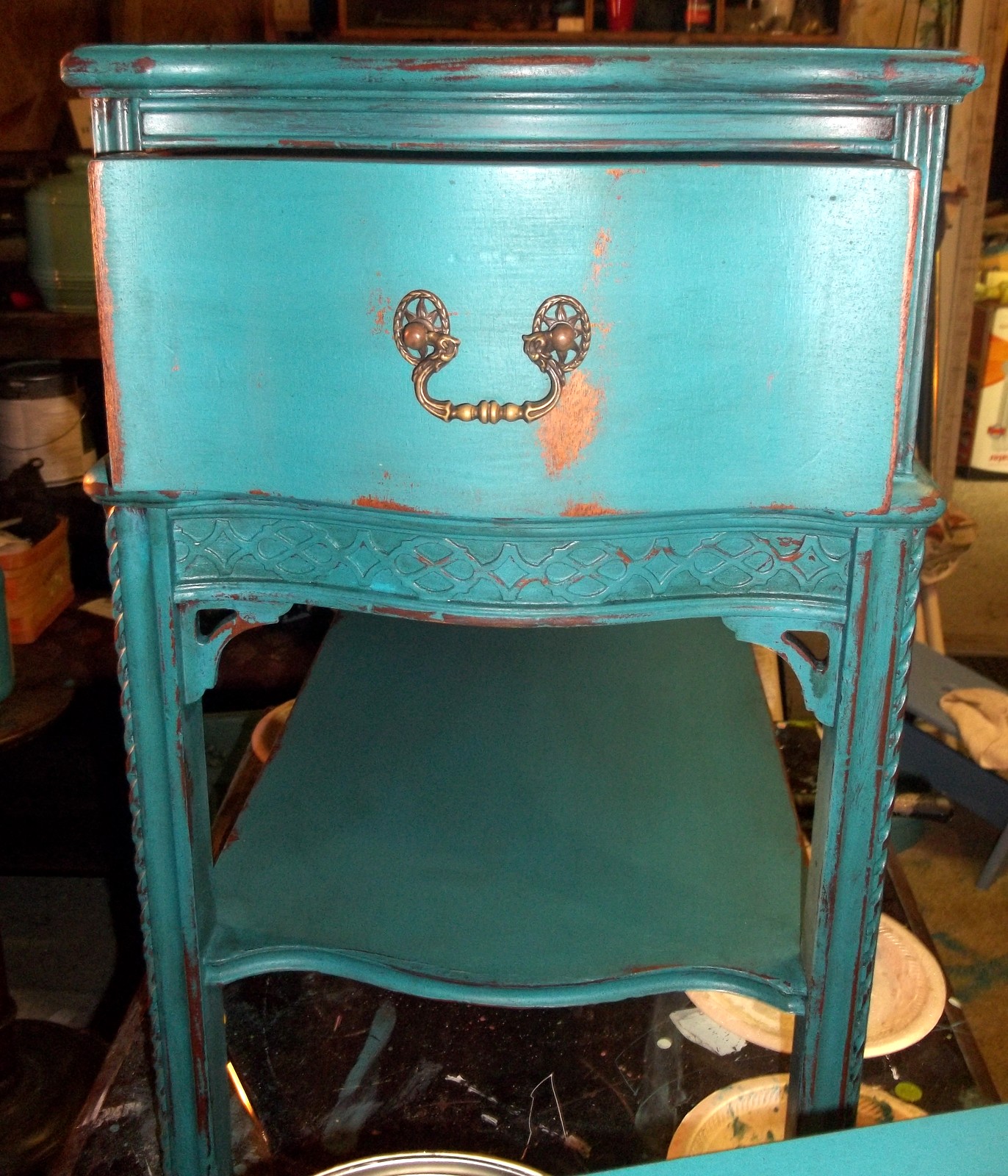 PICKIN and PAINTIN........... TURQUOISE CHALK PAINT BEDSIDE TABLE