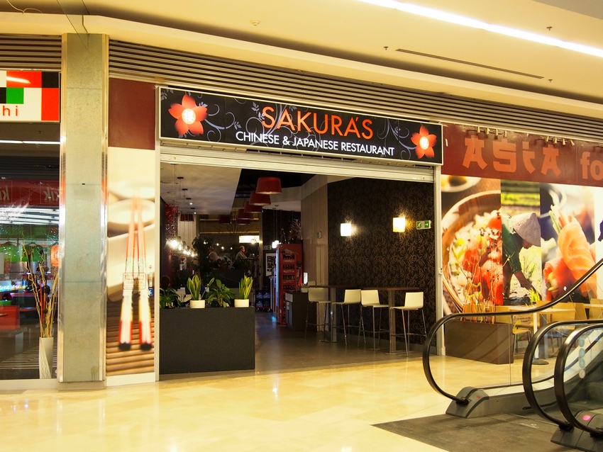 Monnika.cz NA NÁVŠTĚVĚ V SUSHI RESTAURACI SAKURA´S LIBEREC