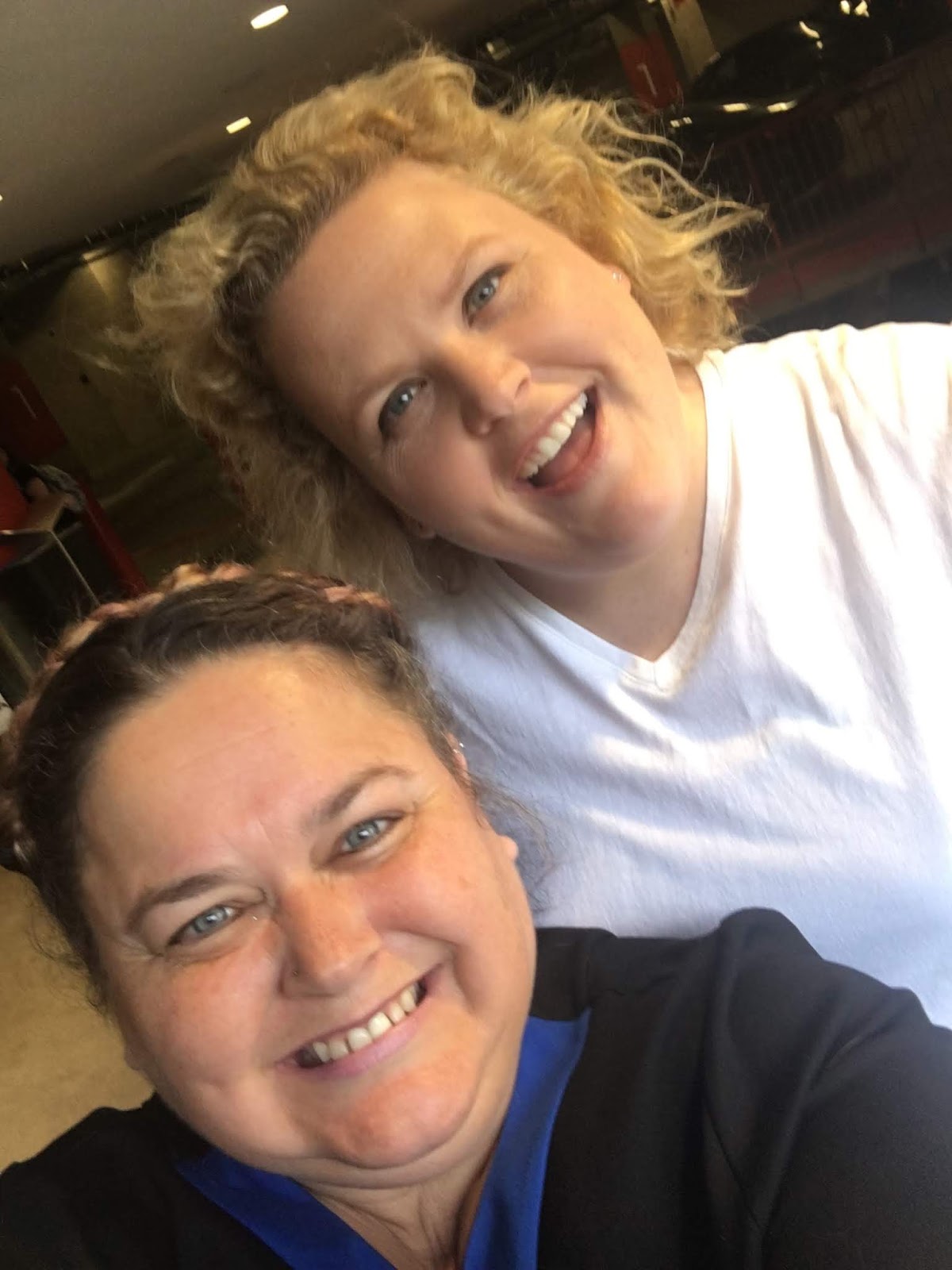 Download Thinking Pink Pinky S Fandance Fortune Feimster For Android Get Wallpaper Thinking Pink Pinky S Fandance Fortune Feimster HD