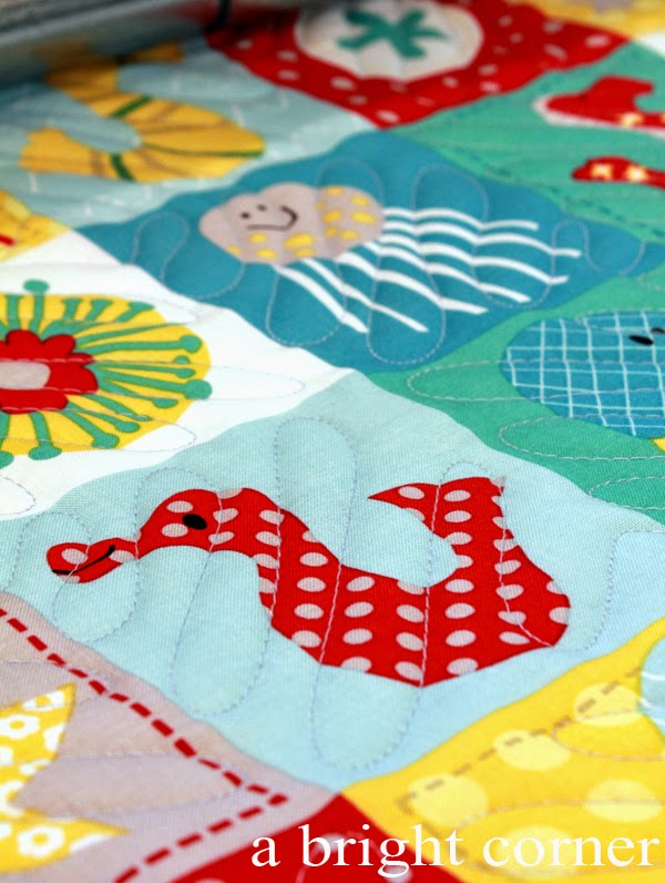 Alternating squiggly line quilting