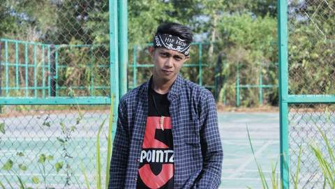 Lirik Lagu Ku Simpan Rindu Di Hati Dwiki Cj Lirik Lagu Dunia