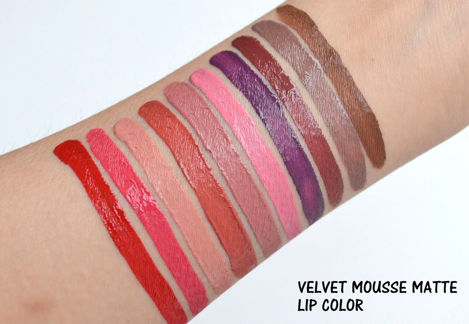 HOLIDAY All Things Lips from Hard Candy with Swatches