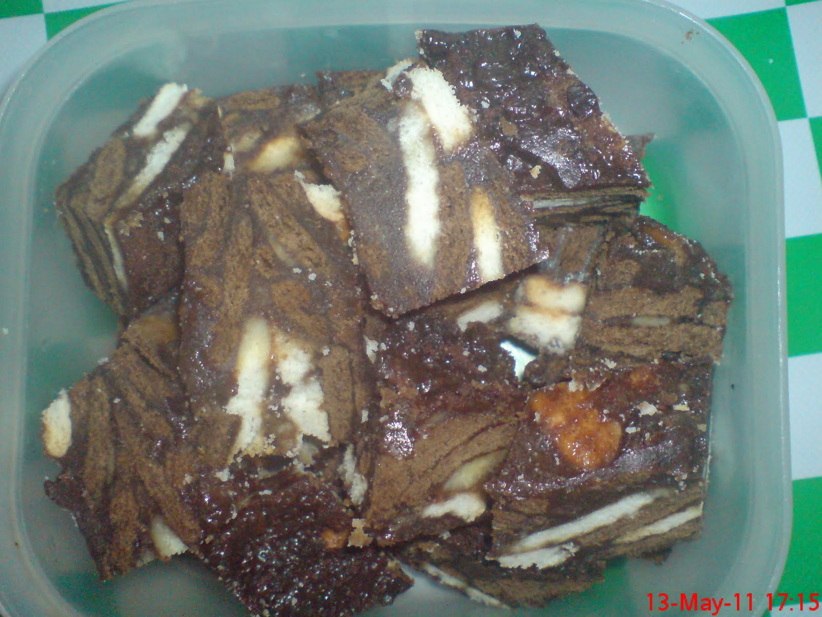 Resepi simple Kek biskut Meri/Kek Batik coklat dan Mi Suah 