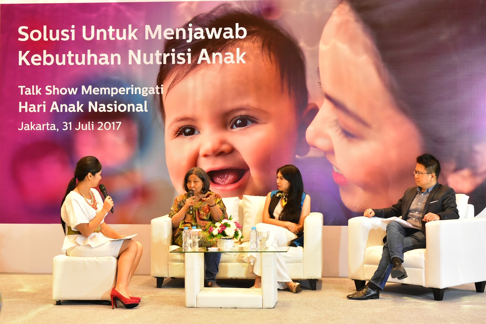 Ms. Mahadewi Avent 4 in 1 Healthy Baby Food Maker Review dan Tips