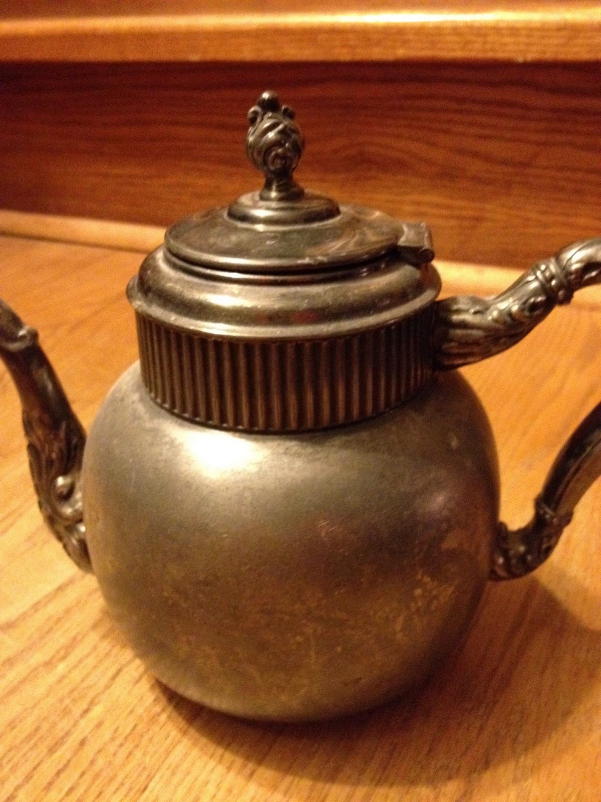 Antique Hunter Antique SilverPlated Tea Pot by M.S. Benedict Mfg Co